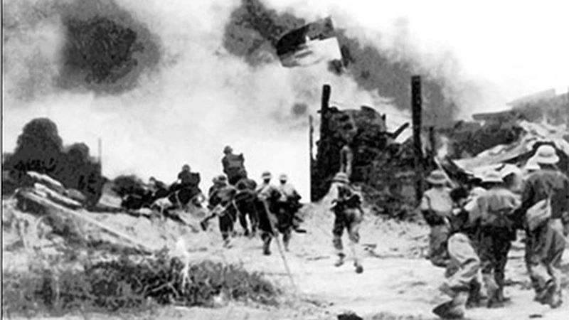 ĐẠI THẮNG MÙA XUÂN NĂM 1975: Ngày 24/4/1975: Bộ Tư lệnh Miền ra lệnh cho Quân khu 9 phối hợp tiến công Sài Gòn